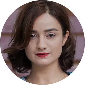 Özlem Ünaldi - Author