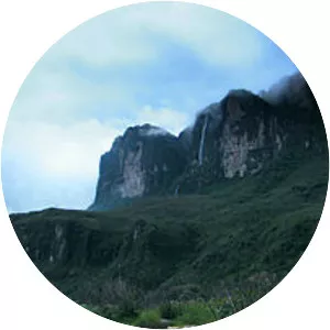 Pacaraima Mountains - Mountain range in Venezuela