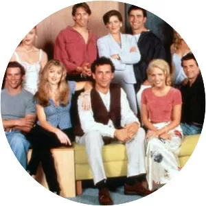 Pacific Drive - 1996 ‧ Soap opera ‧ 2 seasons