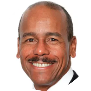 Paget L. Alves - Business person