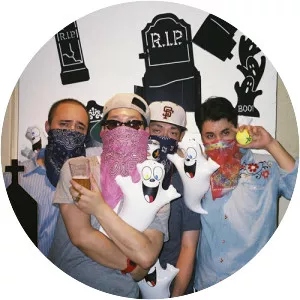 Paisley Parks - Musical group