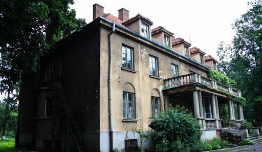 Palats Barona Kozima De Vo - Historical landmark in Khodoriv, Ukraine