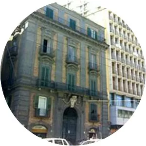 Palazzo Giordano a Via Medina, Naples - 