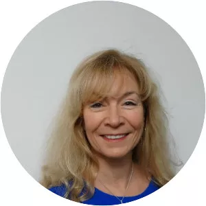 Pam Nesbitt - Author