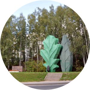 памятник румболовская гора