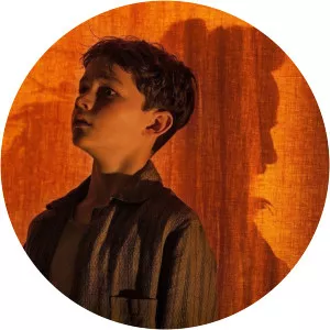 Pan: Review - TV program