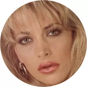 Pandora Peaks - American fashion model