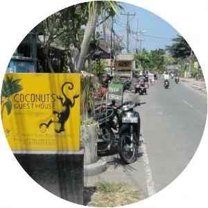 Pantai Batu Bolong Street