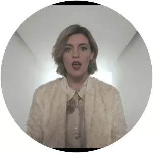 Paola Navarrete - Musical artist