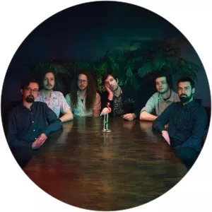 Paper Holland - Musical artist