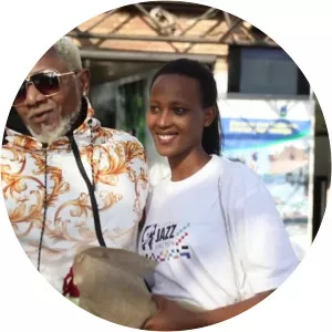 Paradis Kacharelle photograph