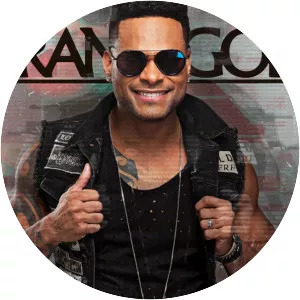 Parangolé - Musical group