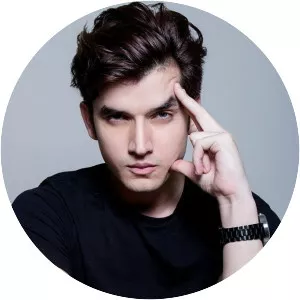 Paras Kalnawat - Indian model