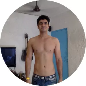 Paras Tomar - Indian actor