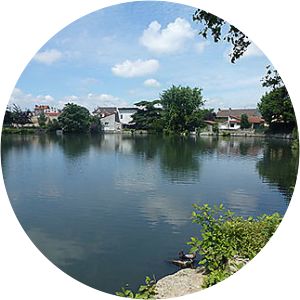 parc forestier de la poudrerie lac de sévigné - Lake in France