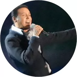 Park Il-joon - South Korean singer