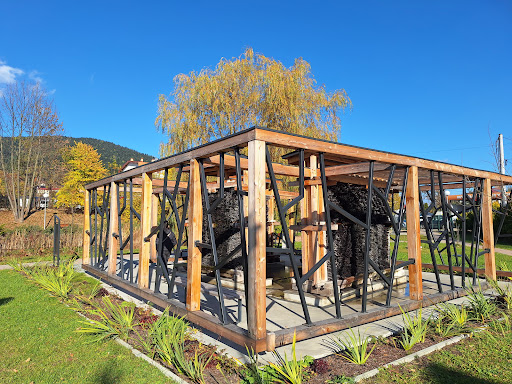 Park miejski w Tymbarku - Park in Tymbark, Poland