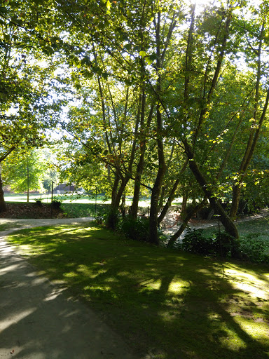 Parque da Torre de Vilar - Parking lot in Portugal