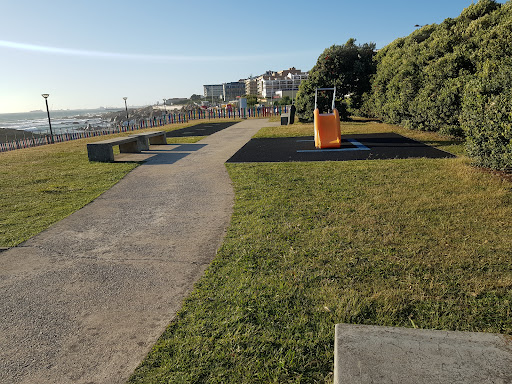 Parque Infantil da Praia das Pedras Amarelas - Children's amusement center in Vila Nova de Gaia, Portugal