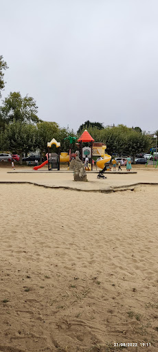 Parque infantil municipal - Playground in Spain