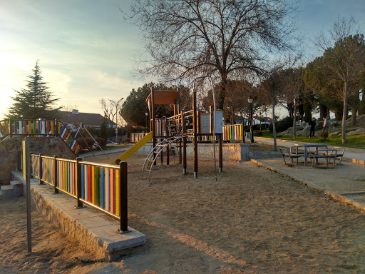 Parque Ronda del Oeste - Park in Colmenar Viejo, Spain