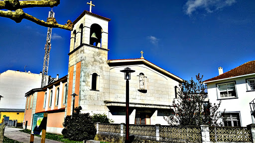 Parroquia de Santo Estevo de Paleo  - Parish in Carral, Spain