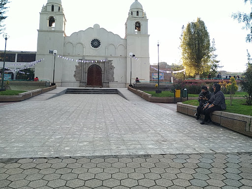 Parroquia San Juan Bautista Chupaca - Church in Chupaca, Peru