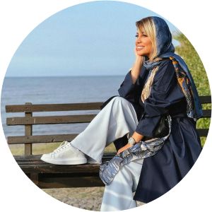 Parya Partovi Fard photograph