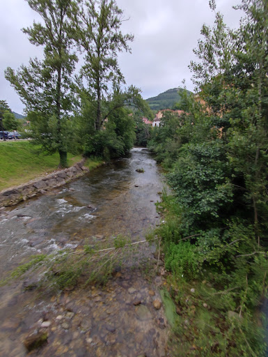 Paseo de los campeones - Hiking area in Las Arenas, Spain
