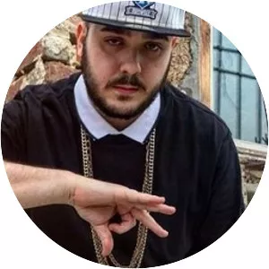 Paskaman - Musical artist