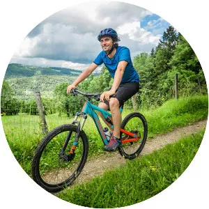 Passe-moi les jumelles - TV program