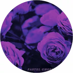 PASTEL GHOST