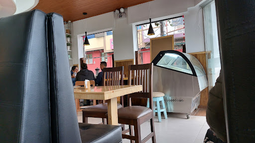 Pasteleria La Sarentina