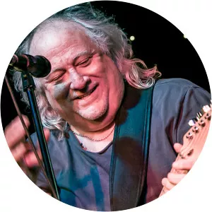 Pat Guadagno - Singer