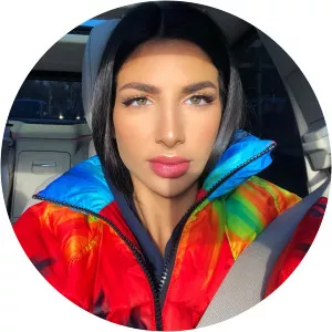 Pati Valpati photograph