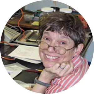 Patricia Wynne - Artist