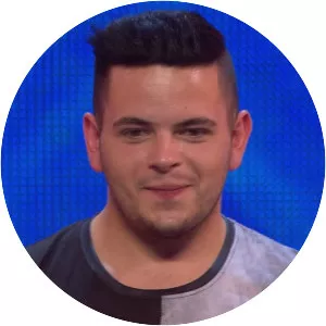 Paul Akister - Singer