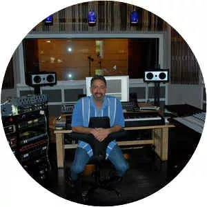 Paul Dinletir - Musical artist