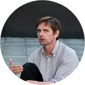 Paul Elliman - British artist