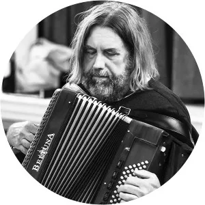 Paul Hutchinson - Musician