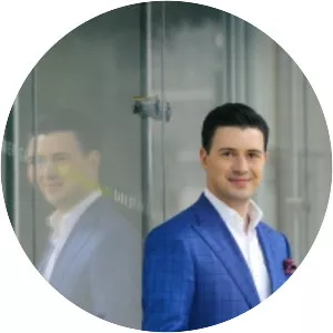 Paul Moya - Politician