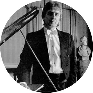 Paul Nicholson - Musical artist