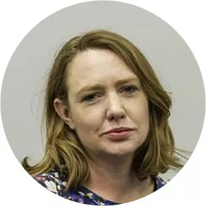 Paula Hawkins