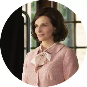 Paulette Van der Beck