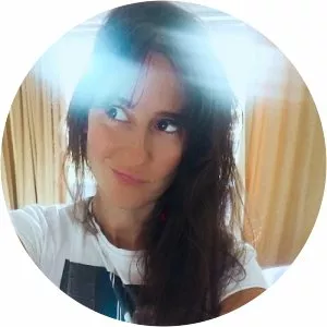 Paulina Siciliani - Griselda Siciliani's sister