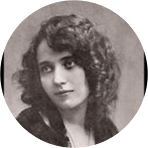 Pauline Pô - Movie actress