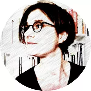 Pauline Ravinet - Author