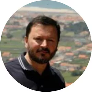 PAULO A. LOUÇÃO