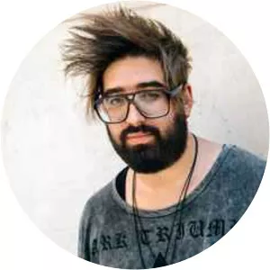 Pavlos Manolis Musician