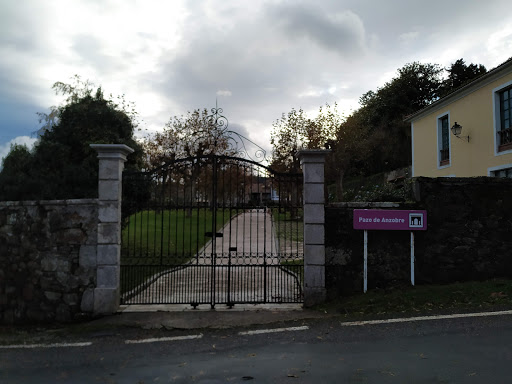 Pazo De Anzobre
